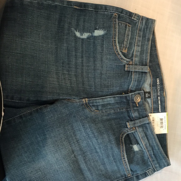 INC Denim petite cropped jeans - Picture 3 of 5